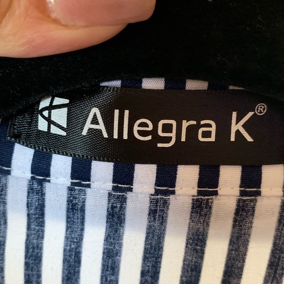 ❤️ Worn once!  Casual or business suitable. ❤️ - Picture 2 of 2